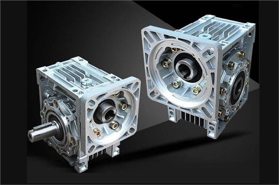 艾思捷:RV蝸輪減速機在使用中如何散熱?.jpg 艾思捷:RV蝸輪減速機在使用中如何散熱?.jpg