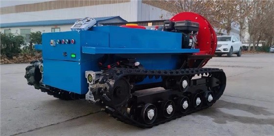 艾思捷蝸輪減速機在履帶車上的應(yīng)用場景 - 副本.jpg 艾思捷蝸輪減速機在履帶車上的應(yīng)用場景 - 副本.jpg